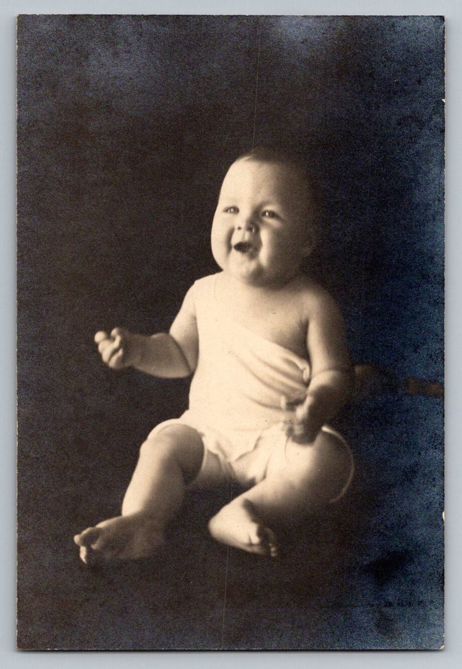 Smiling Cute Chunky Baby Portrait 1920s-30s Snapshot Photograph Studio Unmounted
